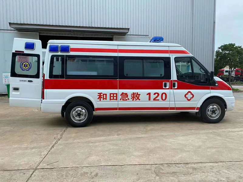 和布克赛尔救护车出租